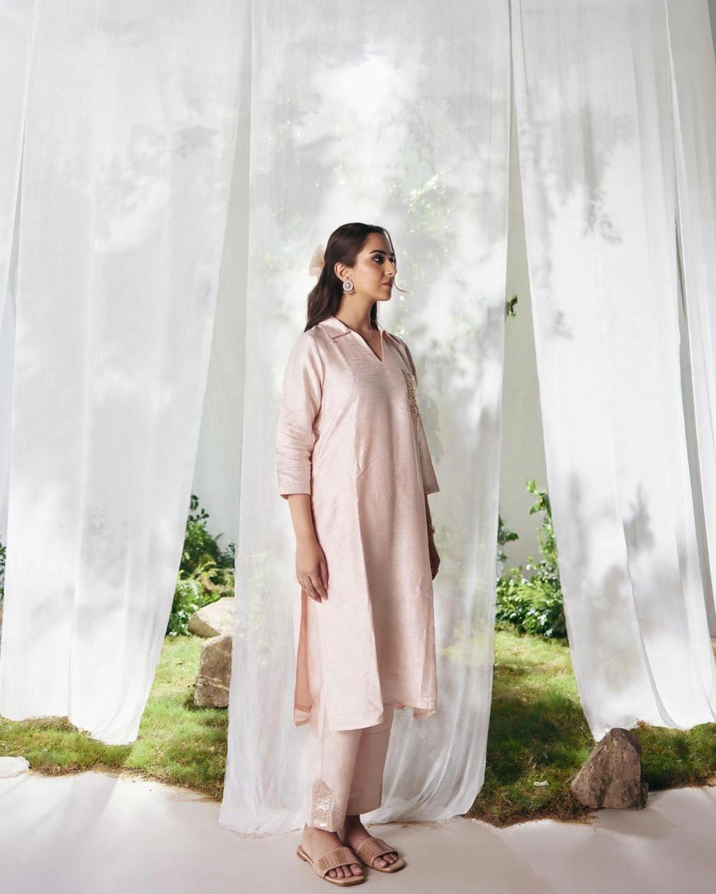 Rosa-Gota Pant Set